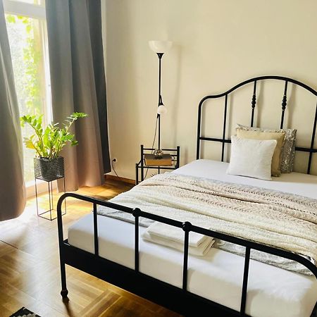 Beautiful City Centre Apartment Vienna Esterno foto