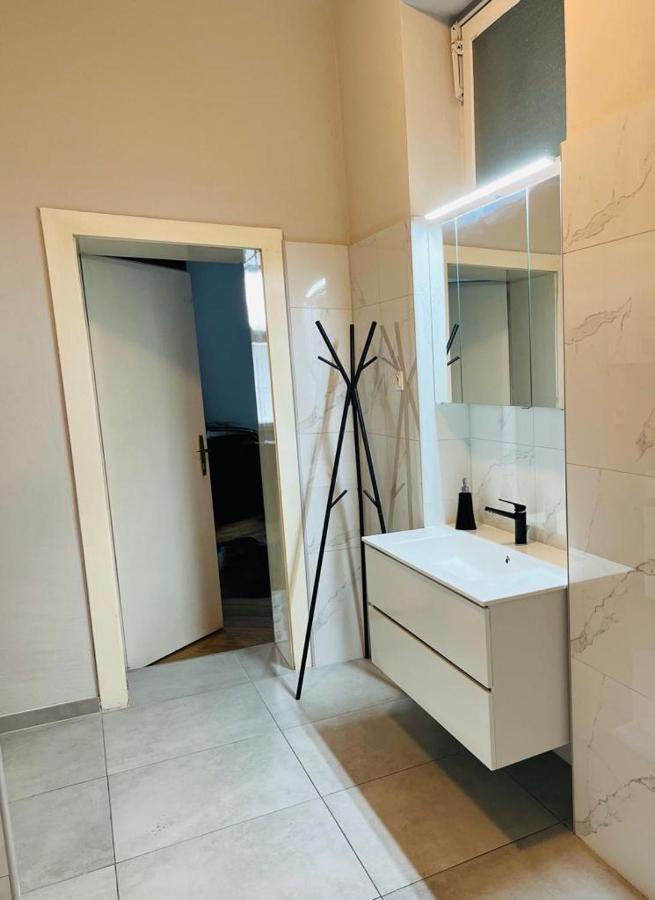 Beautiful City Centre Apartment Vienna Esterno foto