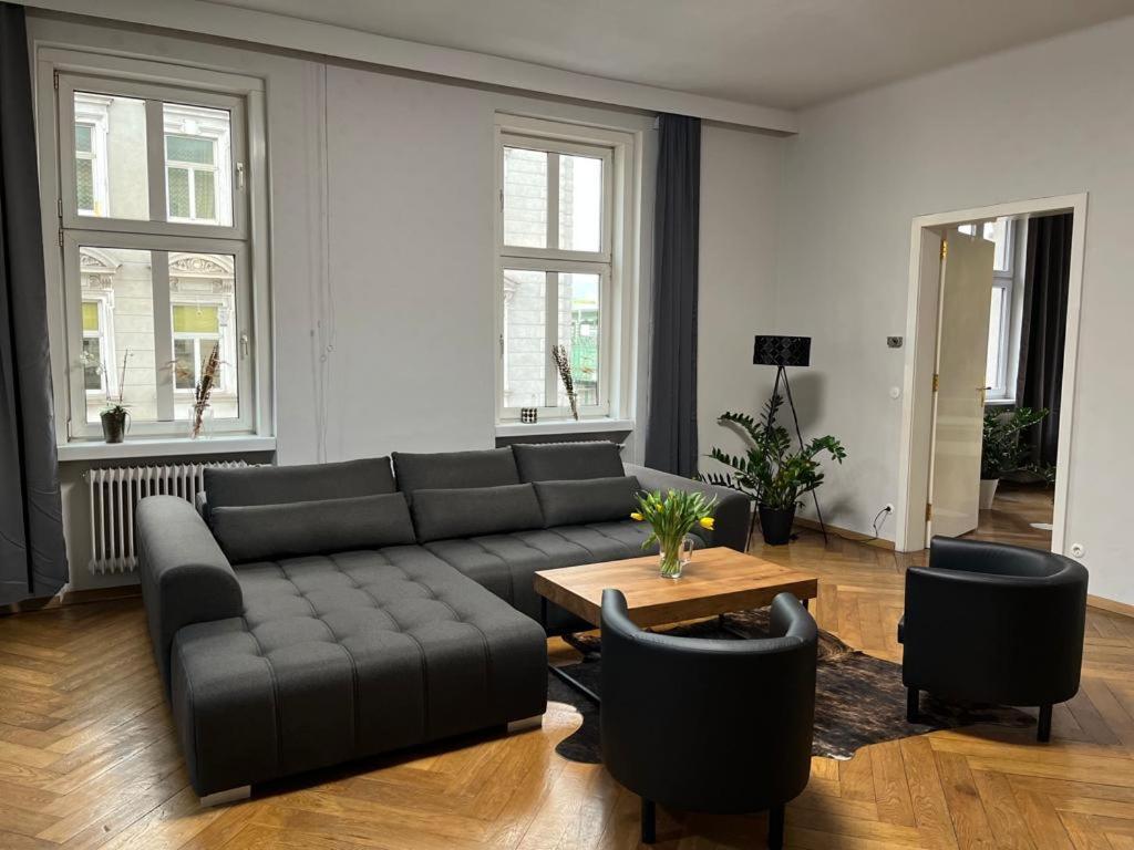 Beautiful City Centre Apartment Vienna Esterno foto