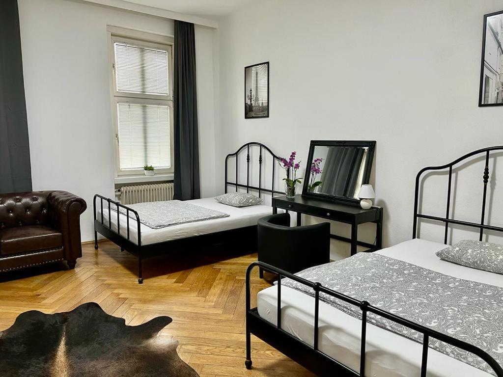 Beautiful City Centre Apartment Vienna Esterno foto