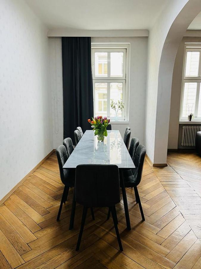 Beautiful City Centre Apartment Vienna Esterno foto